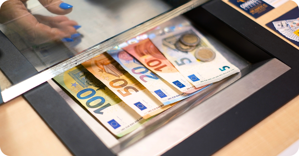 Valutapénztáros állás - Correct Change valutaváltó munka | © Correct Change